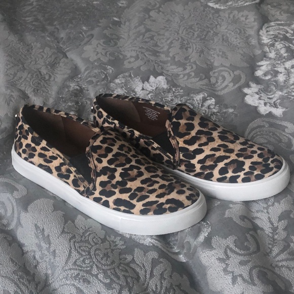 Steve Madden Safary leopard slip on sneakers - Picture 1 of 4